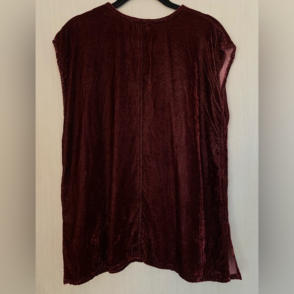 CP Shades Velvet Top - Picture 3 of 11